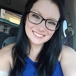 Meet your Posher, Tonya